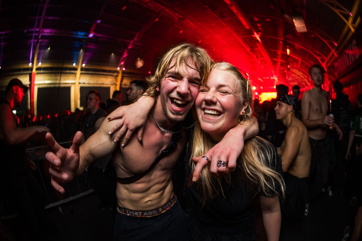 Loading... just a sec